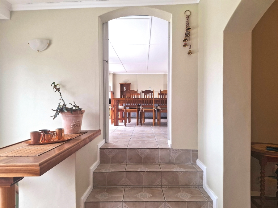 3 Bedroom Property for Sale in Costa Sarda Western Cape